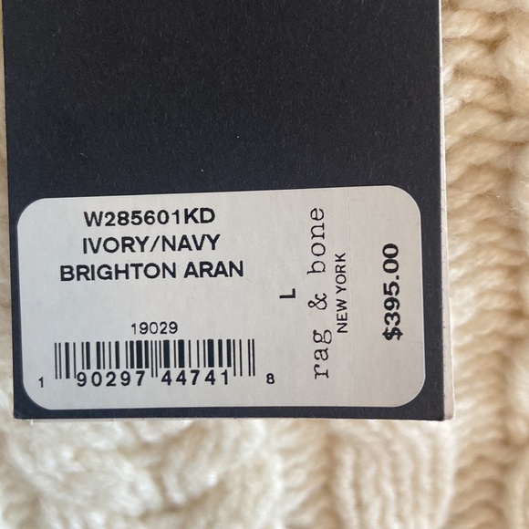 NWT ivory/navy RAG & BONE Brighton Aran sweater - Picture 4 of 10